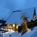Feriehus Haus Mit Bergblick *