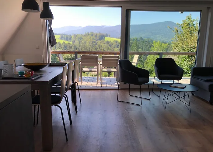 Haus Mit Bergblick